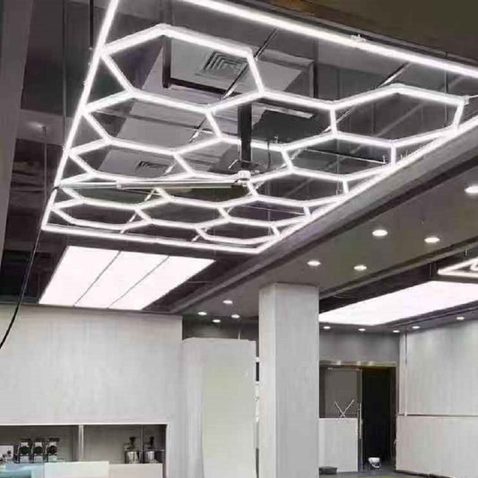 HEXAGON LED Rasvjeta – Modularno osvjetljenje za garaže, studije i radne prostore